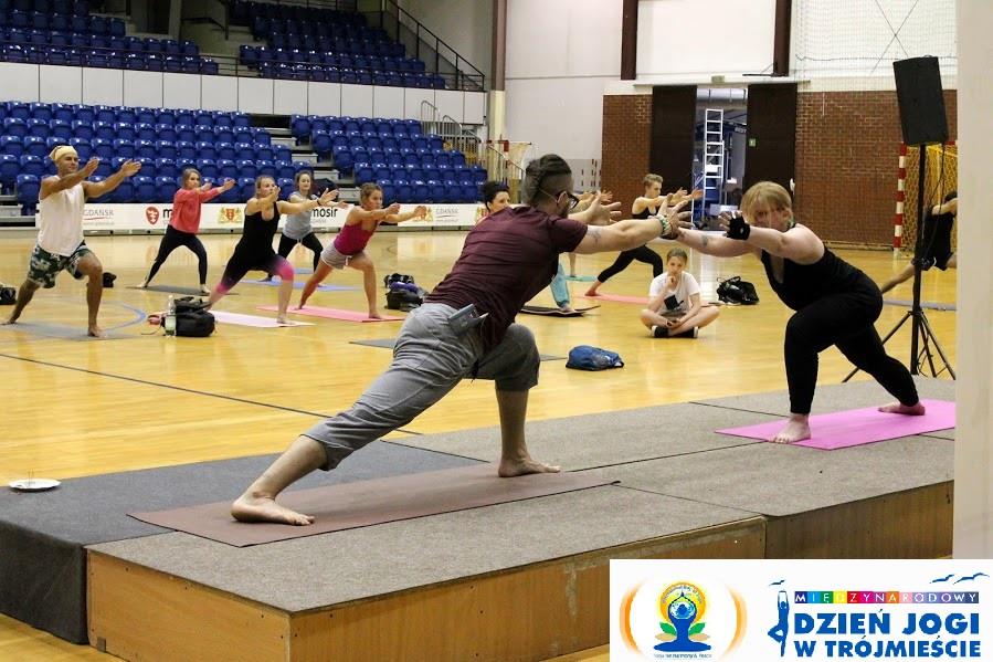(2016) International Day of Yoga at AWFiS