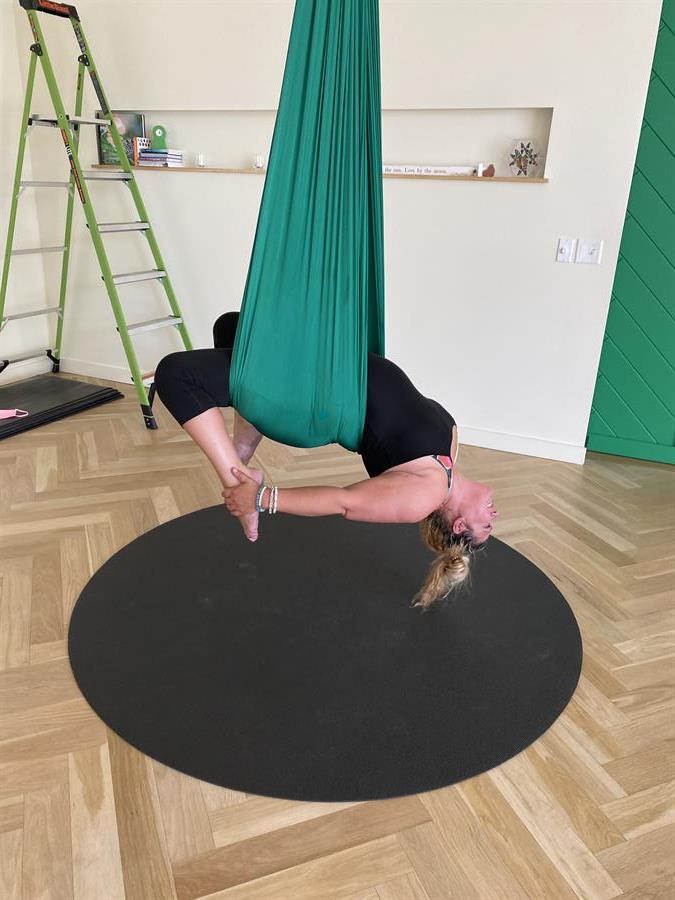 aerial bow pose