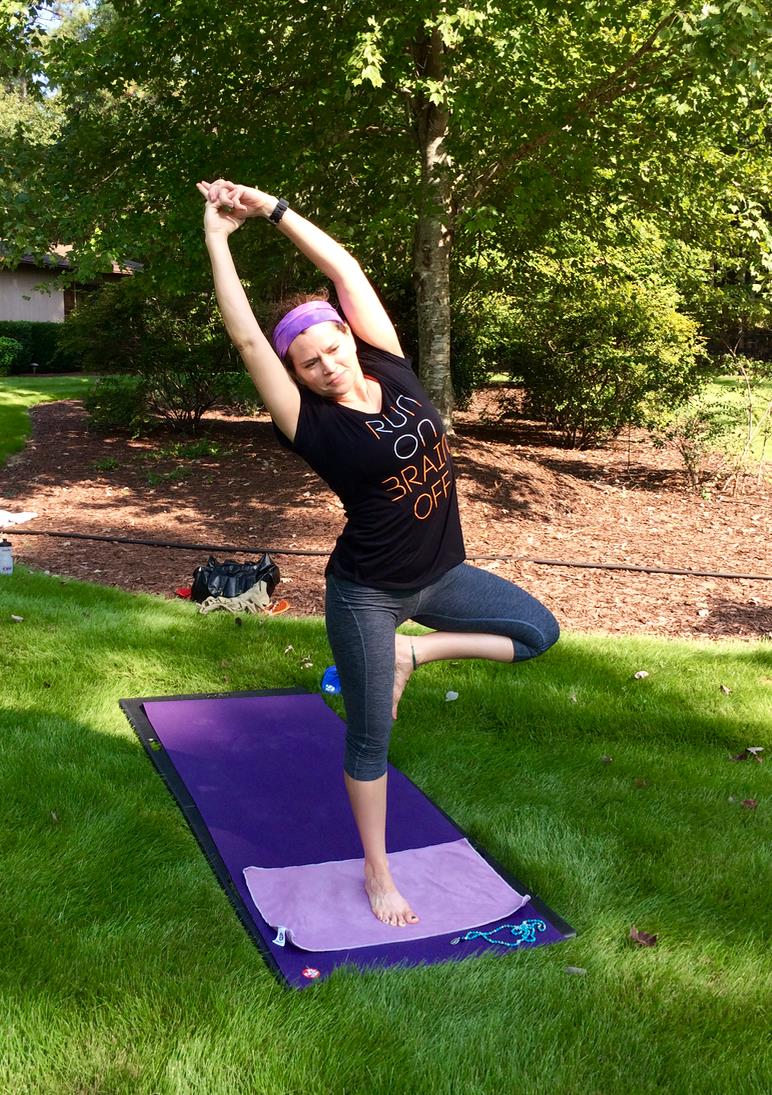 Yoga-Mojo Mini Retreat - Lisa - Bending Tree Pose