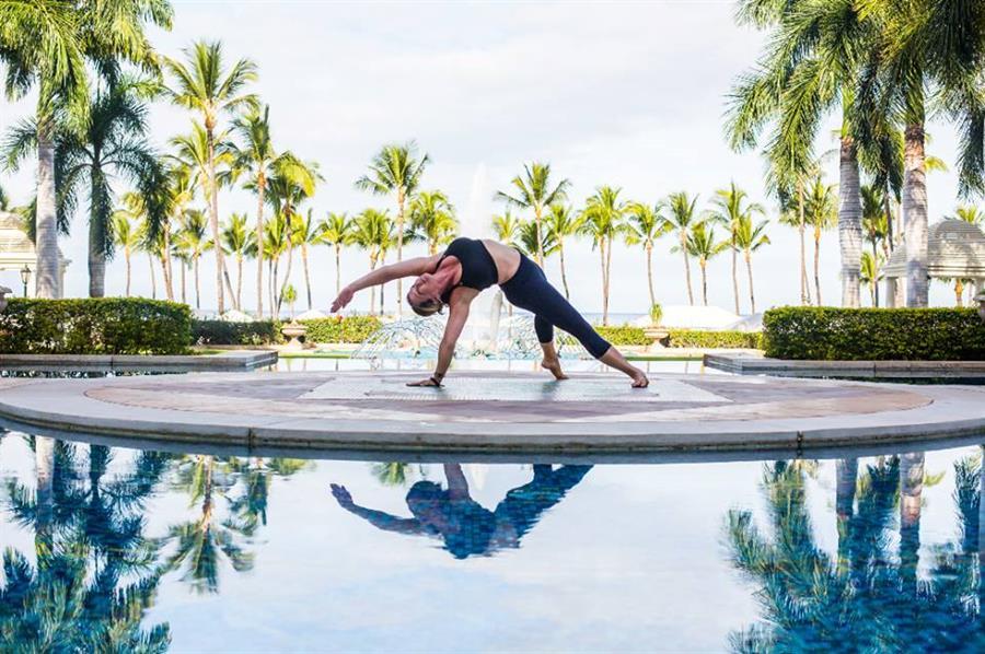 Yoga Hawaii 2017
