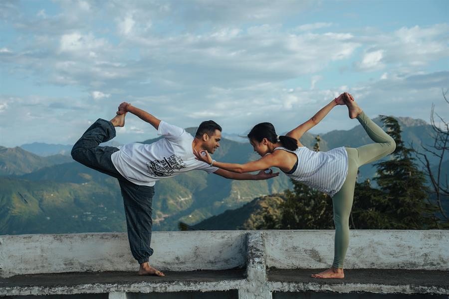 yoga-in-the-himalayas