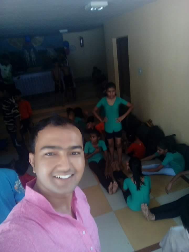 Yogacharya Abhishek Bharti with Kids Yoga in Championship