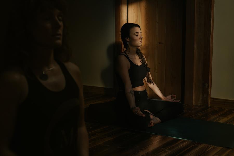 MA Yoga Fall 2020 - Kim Jay-127