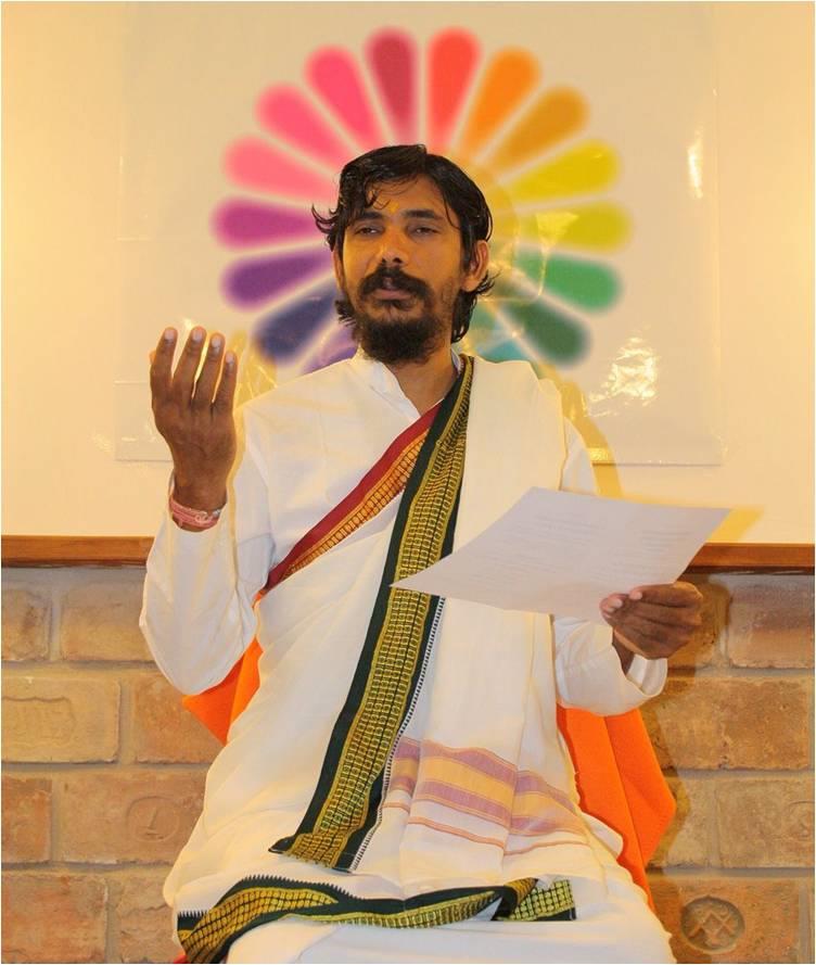 founder-yogi-vishnu-world-peace-yoga-school