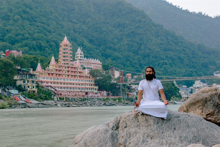 Meditation at the Ganges