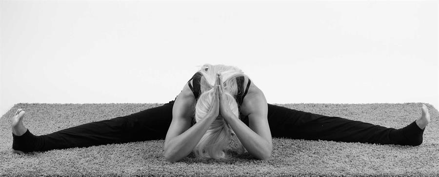 Yoga-(6-von-1)