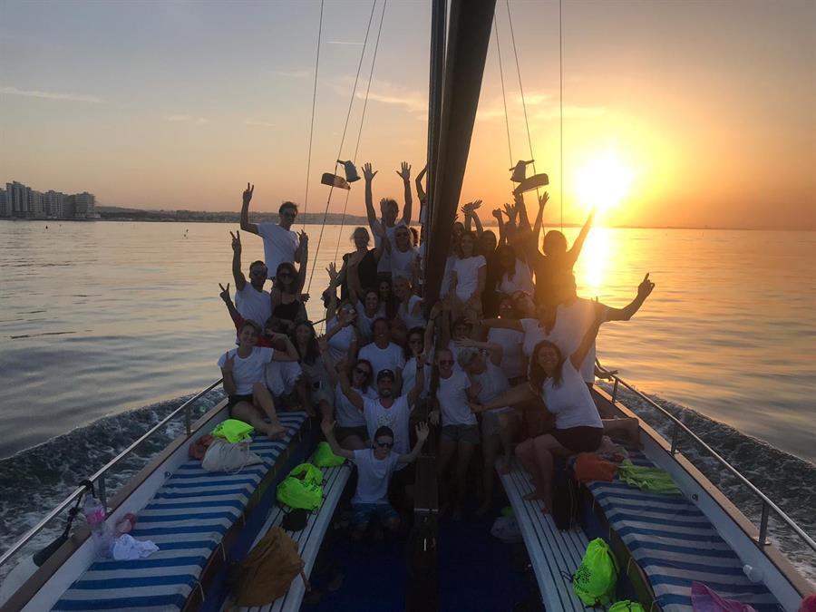 YogaMea.Italy.sealing.boat.2019